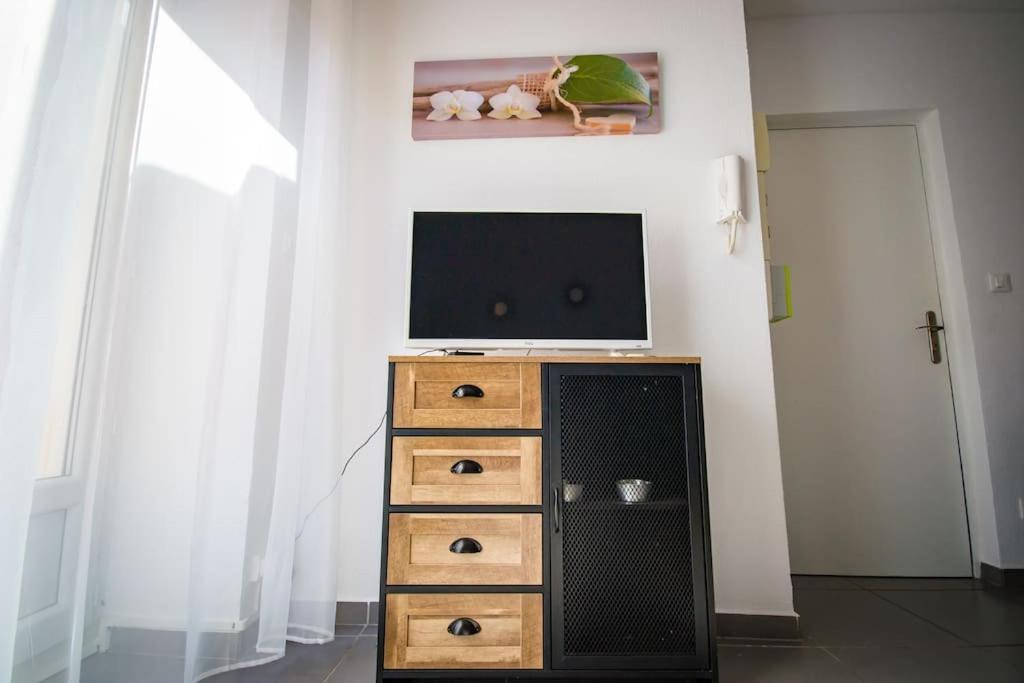 Le Studiozen Yourhosthelper Narbonne Buitenkant foto